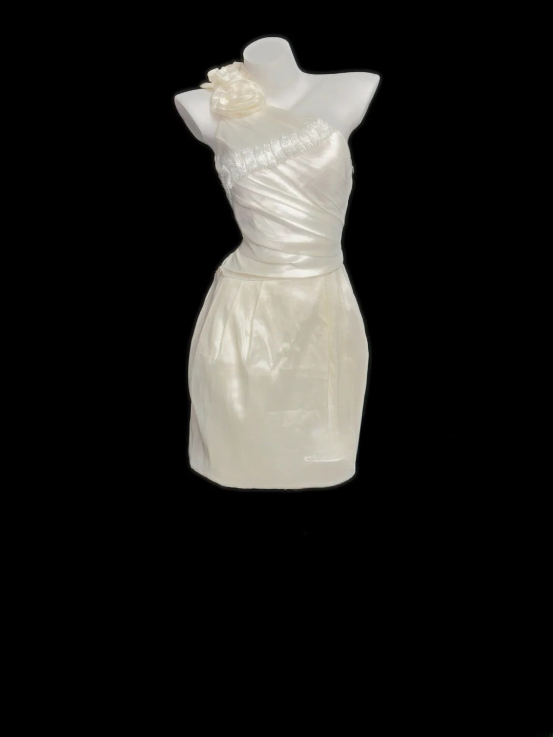 Ethereal Sheath One Shoulder Short Ivory Satin With Lace Summer Wedding Dresses RB3368