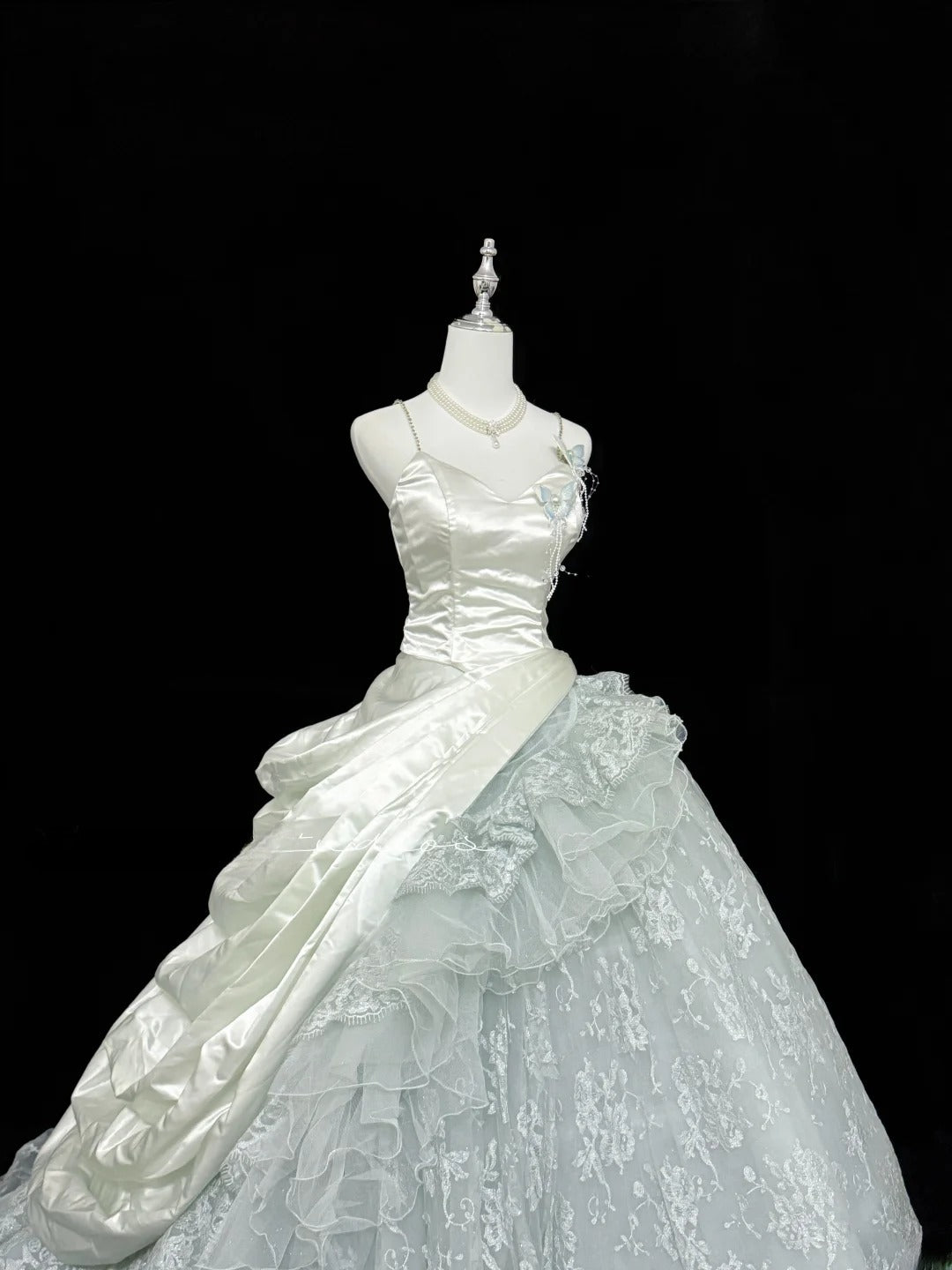 Magical Ball Gown Spaghetti Strap Gray Tulle With Ruffled Quince Dress Voluminous Sweet 16 Sweet Sixteen Outfits Vestido de RB7398