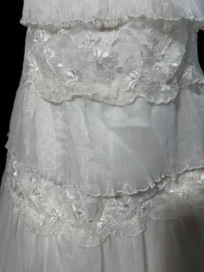 Timeless Women's A Line Strapless Sleeveless White Lace Tiered Long Vintage Fitted 1920s Wedding Dresses AS028