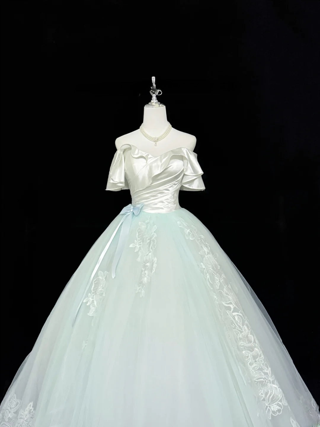 Magical Ball Gown Off The Shoulder Light Mint Green With Lace Appliqued Quince Dress Voluminous Sweet 16 Quinceanera Dresses Vestido de RB7399