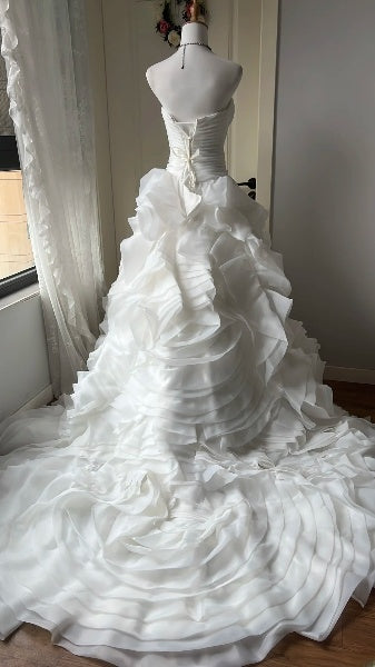 Sweet 16 Dresses Long Sweetheart White With Tiered Floor Length Ball Gown Sweet Sixteen Birthday Gown RC0398