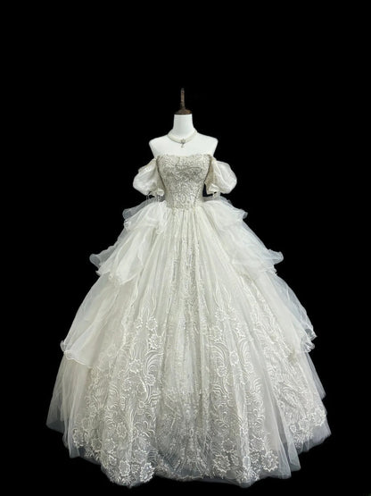 Fairy-tale Ball Gown Square Neck With Half Sleeves With Pearls Sequined Long Brides Gown Bridal Dress Wedding Dresses Style RB7400