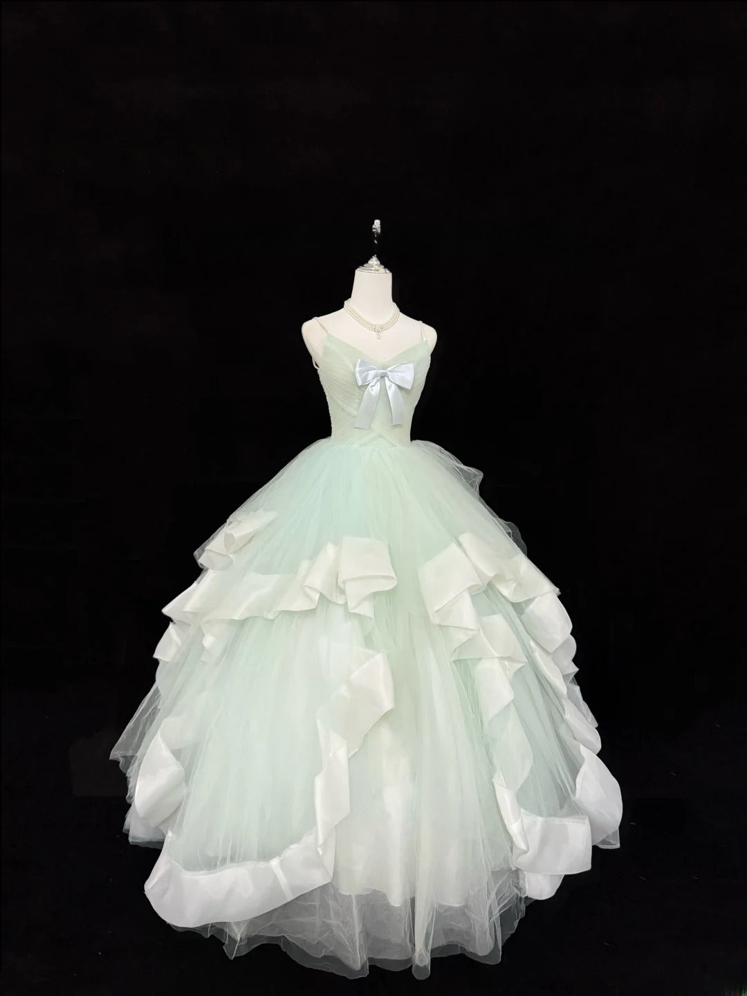 Magical Ball Gown Spaghetti Strap Mint Green Tulle With Ruffled Quince Dress Voluminous Sweet 16 Sweet Sixteen Outfits Vestido de RB7402