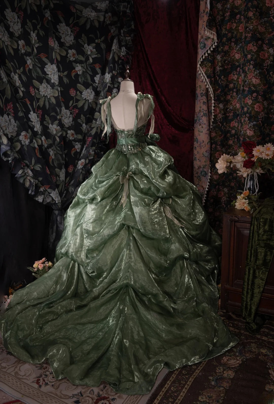 Sweet Ball Gown Spaghetti Straps Green Organza Sequin With Ruffled Long Quince Dress Quinceanera Dresses Formal Birthday Outfits RB8057