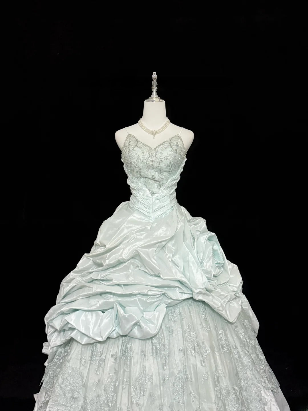 Fairy-tale Ball Gown Spaghetti Strap Satin With Ruffled Quince Dress Voluminous Sweet 16 Sweet Sixteen Outfits Vestido de RB7403