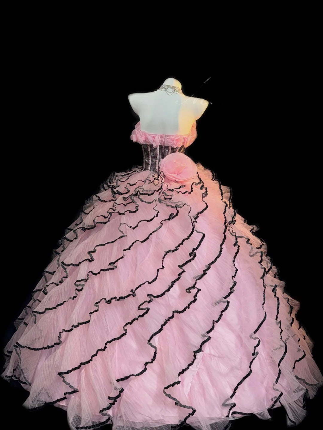 Cute Ball Gown Strapless Pink Tulle With Flower Tiered Layers Long Quinceanera Dress vestido de 15 de cenicienta RB3373