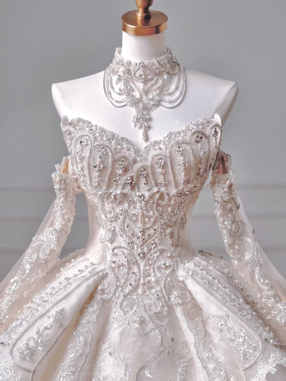 Romantic Long Wedding Dresses Ball Gown Sweetheart Tulle Lace Pleated Wedding Dress Style For Brides Fitted With Long Sleeves Bridal Gowns AQ032