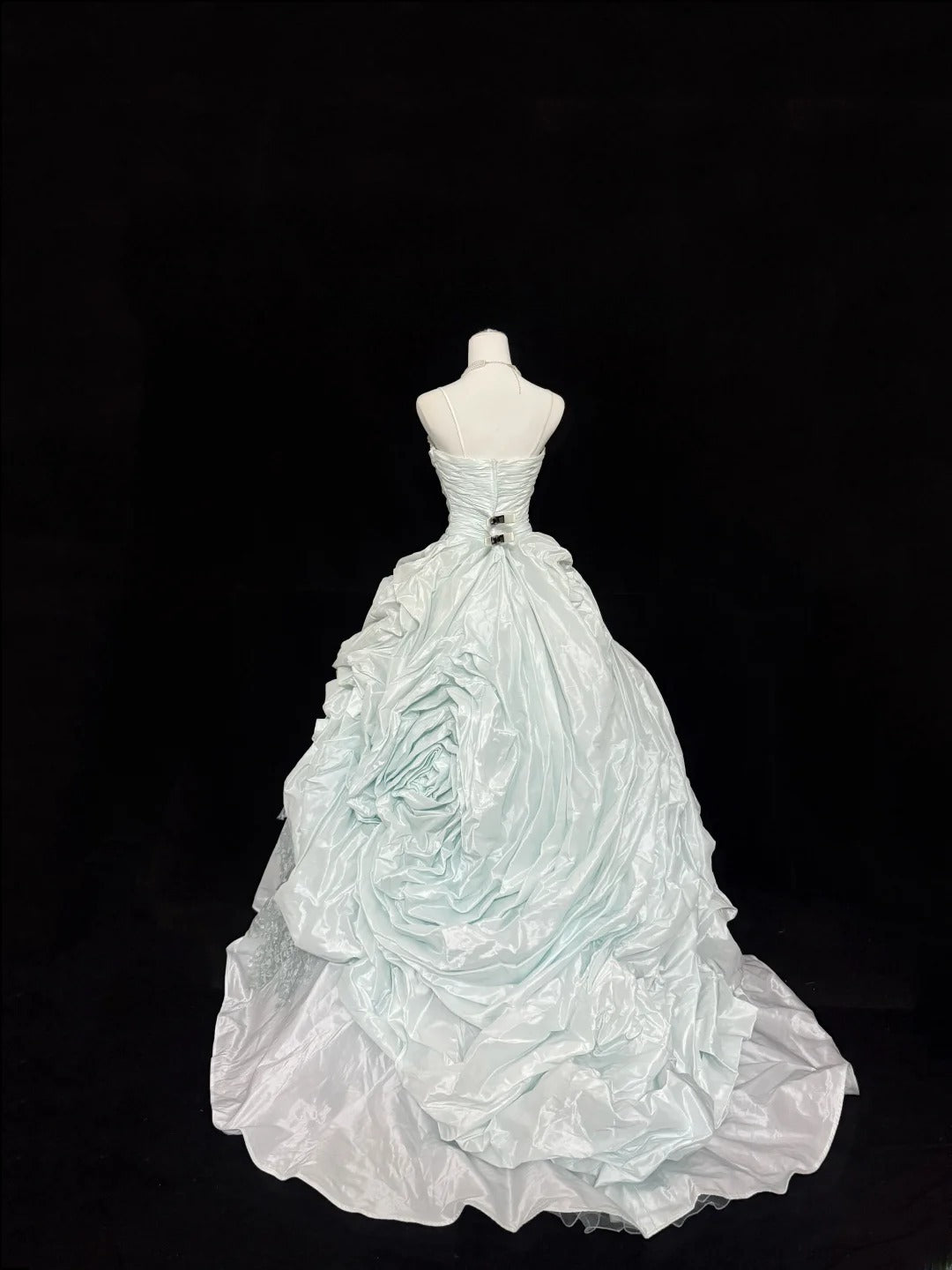 Fairy-tale Ball Gown Spaghetti Strap Satin With Ruffled Quince Dress Voluminous Sweet 16 Sweet Sixteen Outfits Vestido de RB7403
