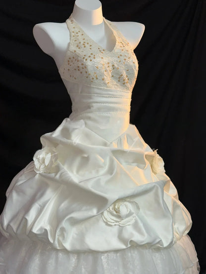 Vintage Ball Gowns Halter Satin 3d Flower White Lace With Beading Long Wedding Dresses RB3440