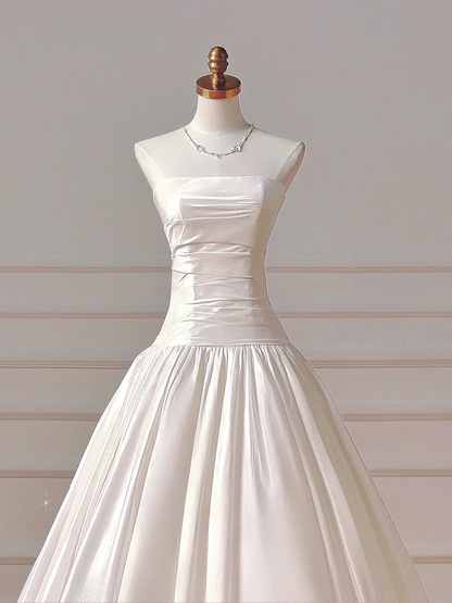 Simple Wedding Dresses Ball Gown Strapless Satin Drop Waist Pleated Wedding Dress Style For Brides Fitted Long Bridal Gowns AQ034