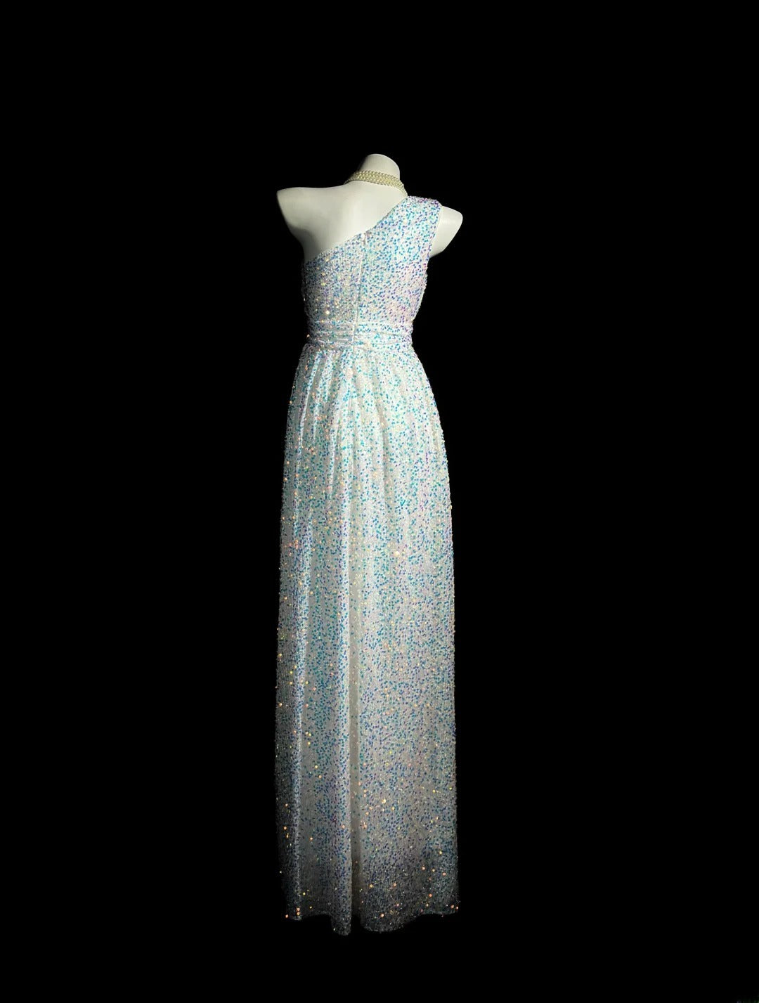 Classy Prom Dresses A Line One Shoulder White Sequin With Split Sleeveless Evening Dress Formal Outfits RB5844