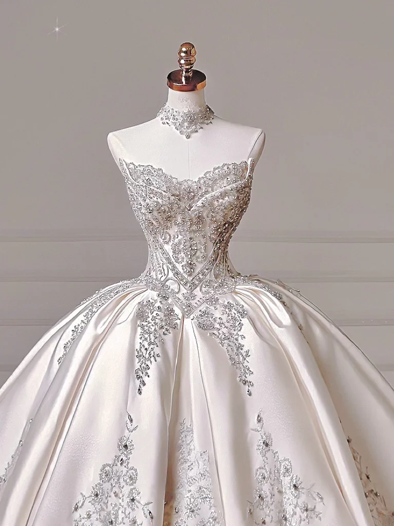Princess Long Wedding Gowns Ball Gown Off The Shoulder Satin For Bride With Long Sleeves Train Bridal Dresses AQ037