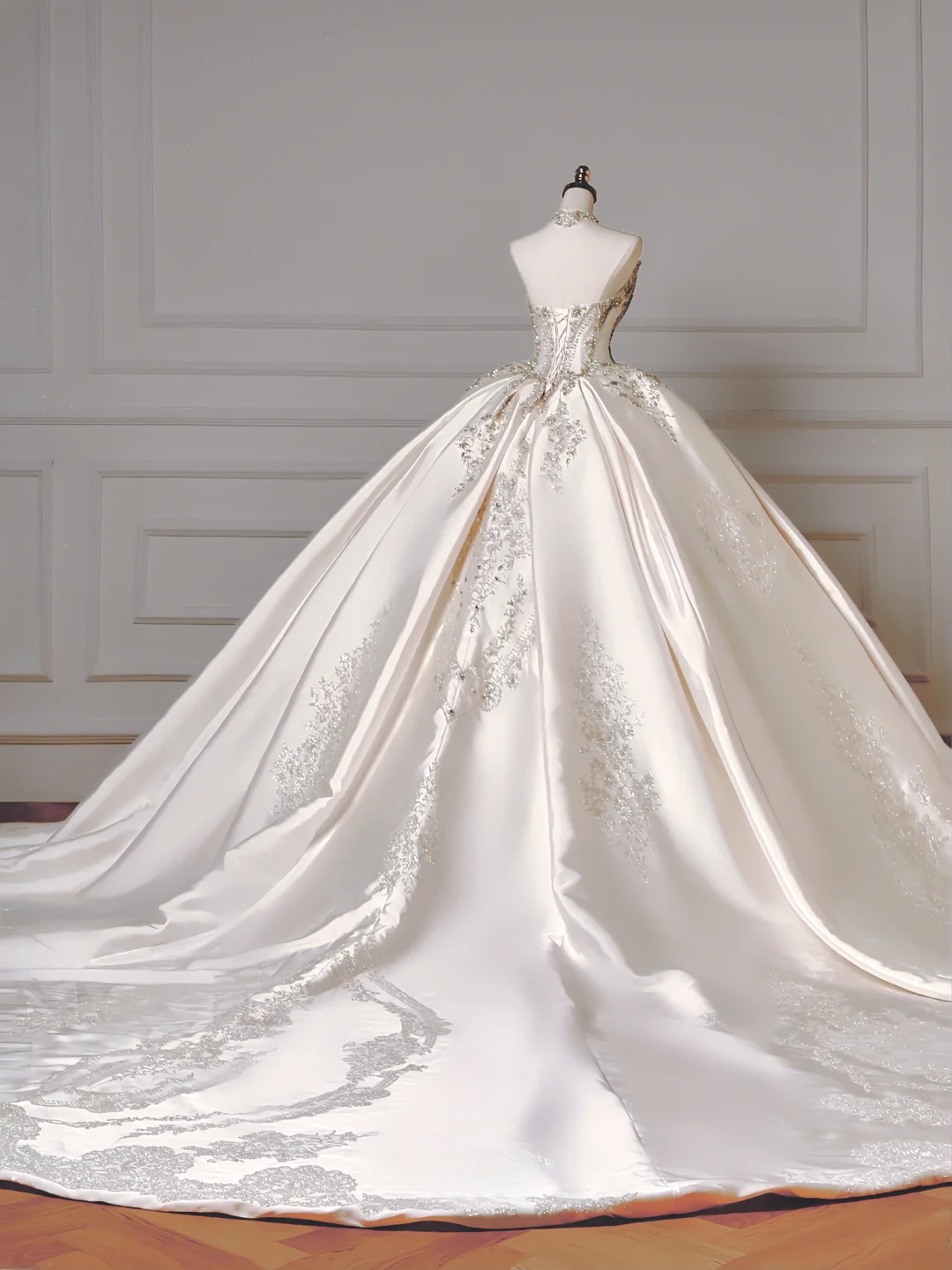 Princess Long Wedding Gowns Ball Gown Off The Shoulder Satin For Bride With Long Sleeves Train Bridal Dresses AQ037