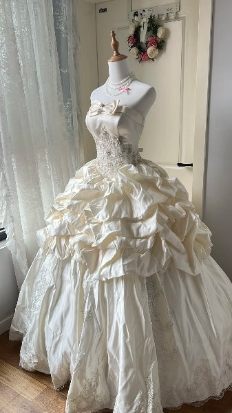 Sweet 16 Dresses Long Strapless Ivory Satin With Tiered Layers Ball Gown Sweet Sixteen Birthday Gown RC0409