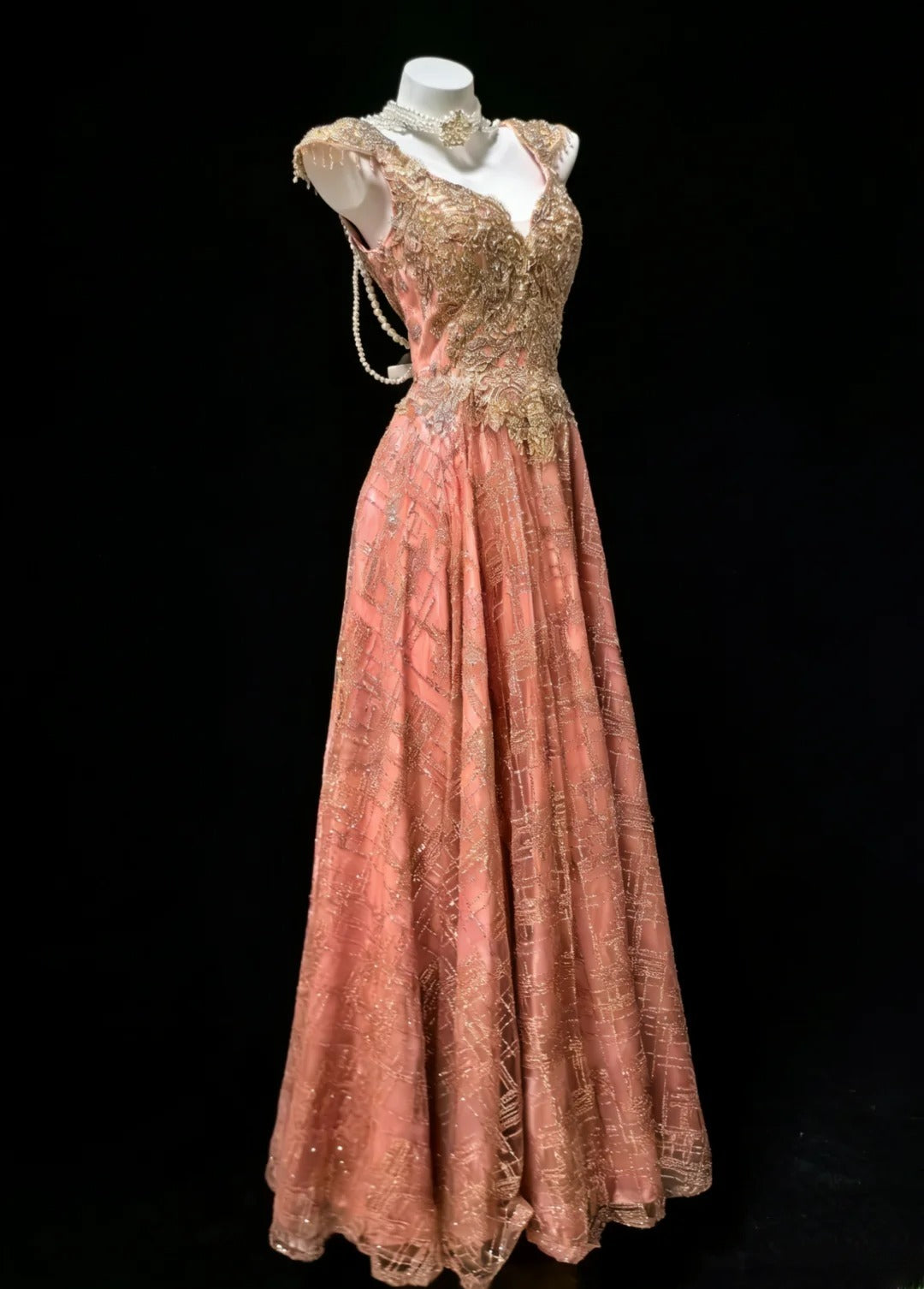 Vintage Ball Gown Sweetheart Sequin With Appliques Long Quinceanera Dresses Sweet 15 16 Birthday Outfits AS039