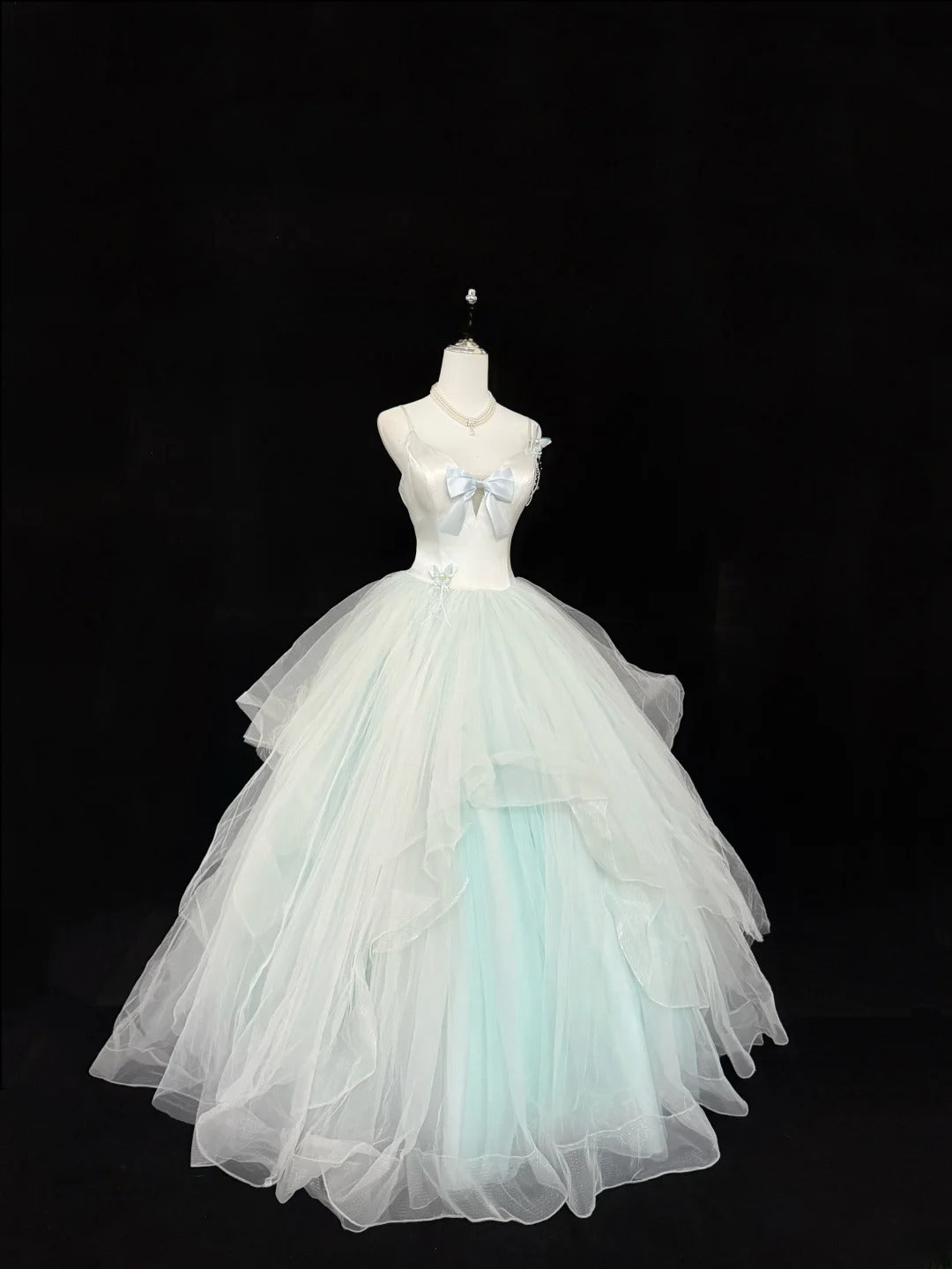 Modest Ball Gown Spaghetti Strap Mint Green Tulle With Ruffled Quince Dress Voluminous Sweet 16 Sweet Sixteen Outfits Vestido de RB7410