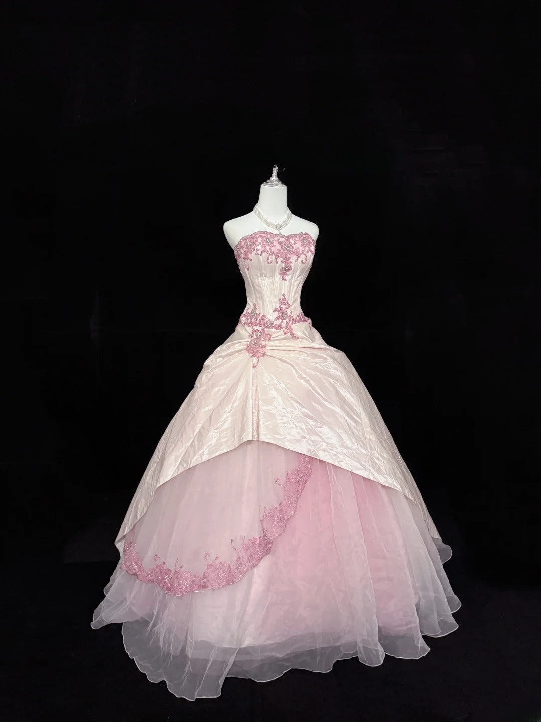 Fairy-tale Ball Gown Sweetheart Pink With Appliqued Lace Tulle Quince Dress Voluminous Sweet 16 Sweet Sixteen Outfits Vestido de RB7411
