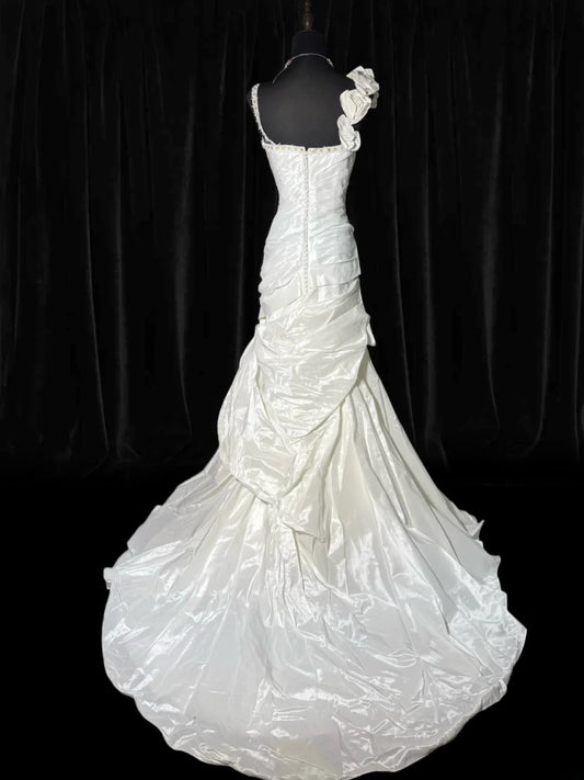 Women's Mermaid Boho Sleeveless White Lace Pleated Satin Long Vintage Fitted 70s Wedding Dresses AS045