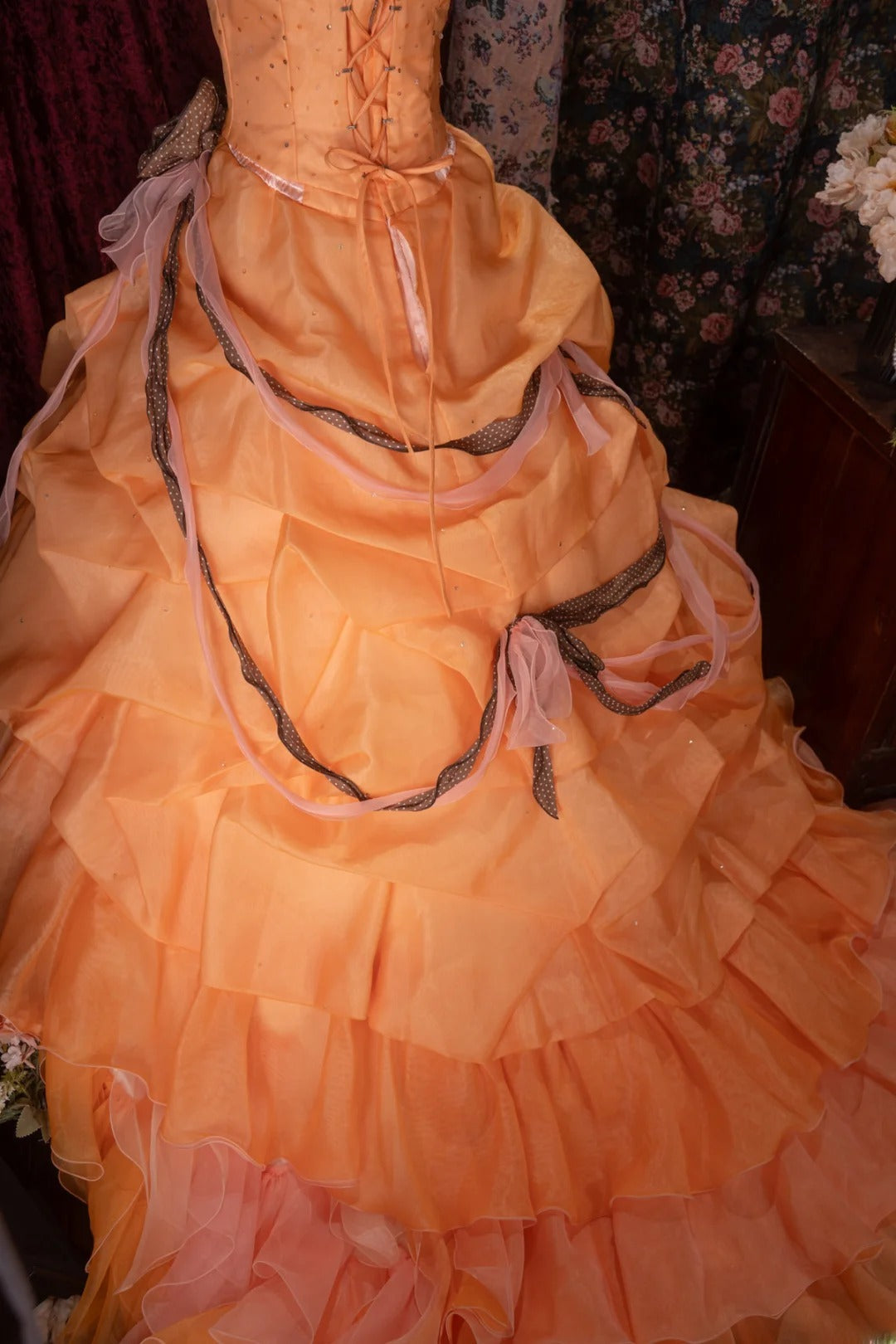 Charming Ball Gown Strapless Orange With Tiered Layers Long Quince Dress Quinceanera Dresses Formal Birthday Outfits RB8069