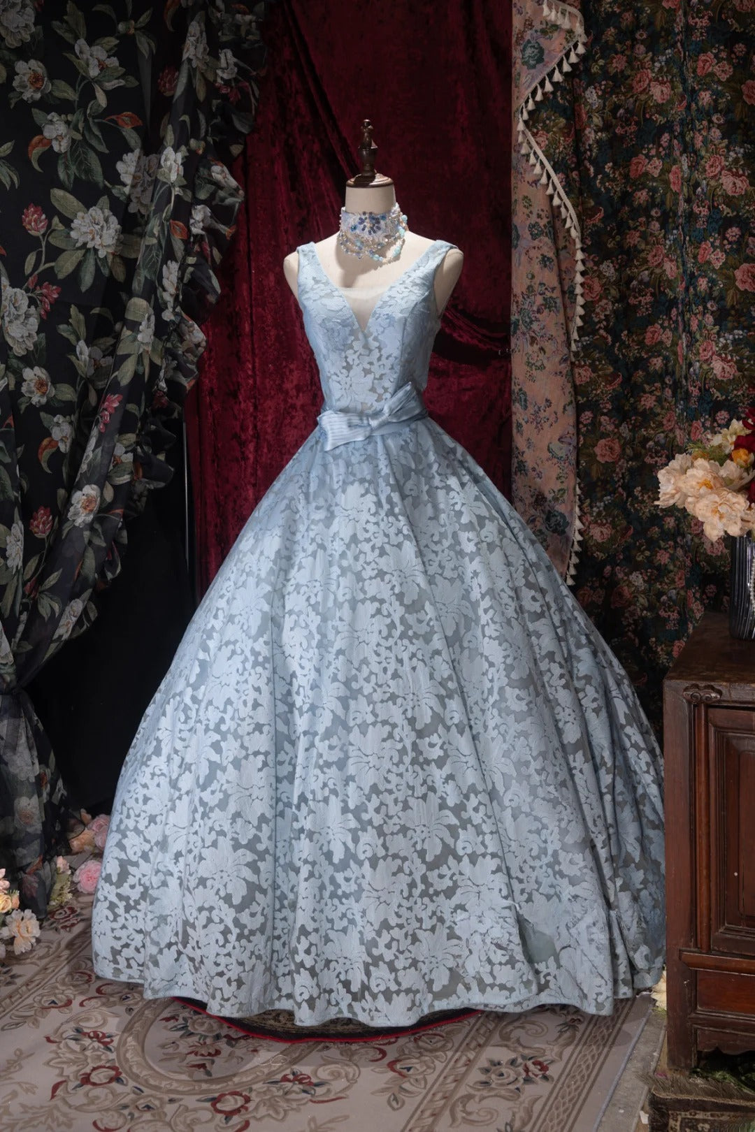 Fairytale Ball Gown V Neck Blue Lace With Bow Long Prom Dresses Formal Outfit Evening Night Dress RB8070