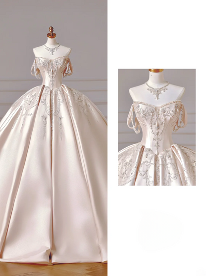 Princess Long Wedding Gowns Ball Gown Sweetheart Sleeveless Light Pink Satin For Bride With Beads Train Bridal Dresses AQ047