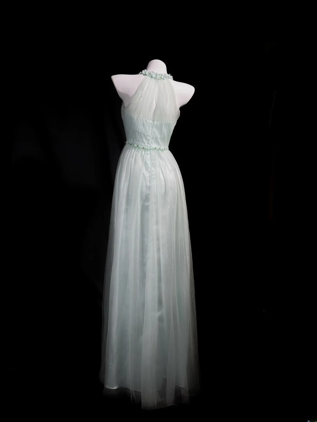 Understated Prom Dresses A line Scoop Light Sage Green Tulle With Beading Evening Dress Formal Outfits RB5855