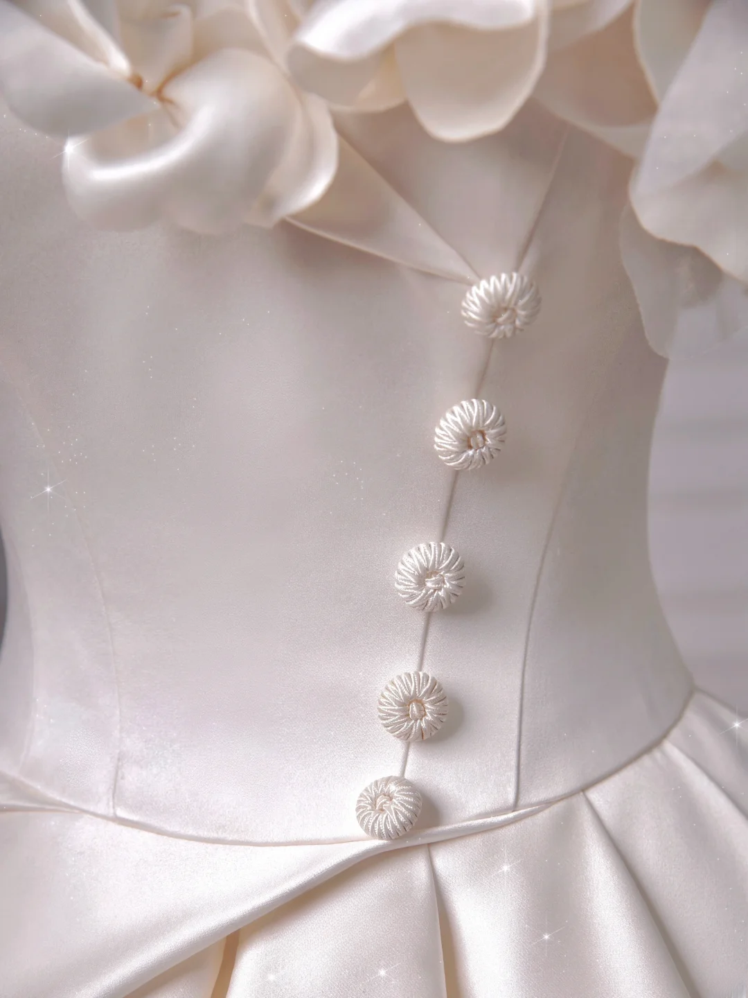 Timeless Wedding Dresses Ball Gown Off The Shoulder Satin Ruffles Brides Dress Style For Brides With Pleated Corset Fitted Long Bridal Gowns AQ050