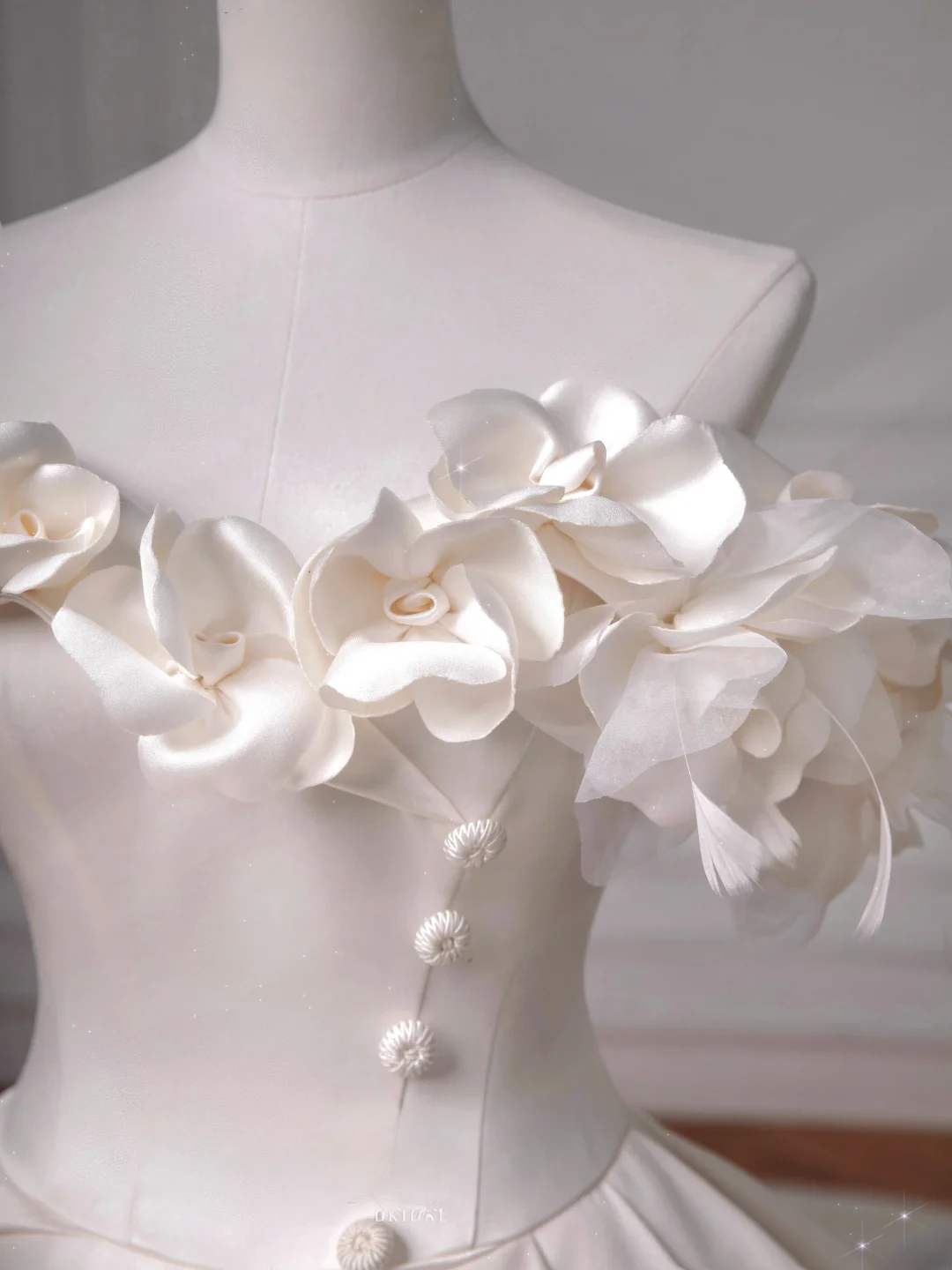 Timeless Wedding Dresses Ball Gown Off The Shoulder Satin Ruffles Brides Dress Style For Brides With Pleated Corset Fitted Long Bridal Gowns AQ050