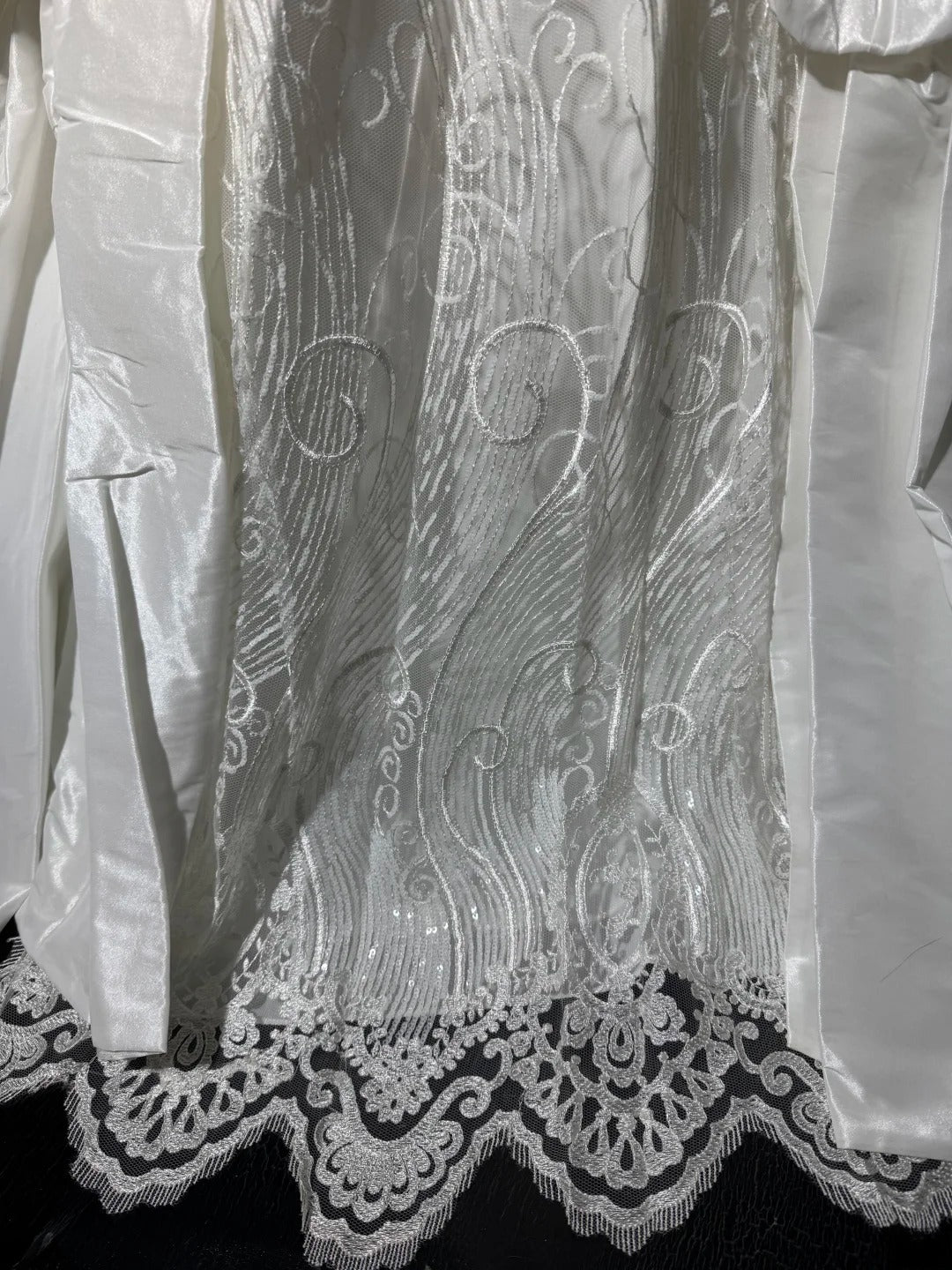 Vintage Long Wedding Gowns 1960s Dresses Ball Gown Sweetheart Style for Bride Satin With Pleated Train White Bridal Gown AS052