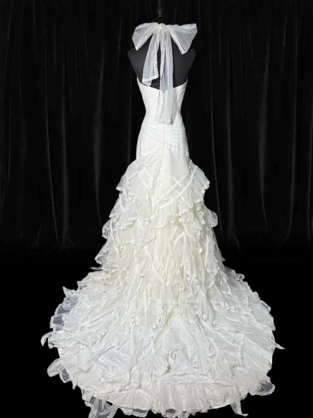 Timeless Long Wedding Gowns 70s Ideas Classy Halter Dresses Mermaid Bohemian Style for Bride With Fitted Pleated Tiered Bridal Gown AS053