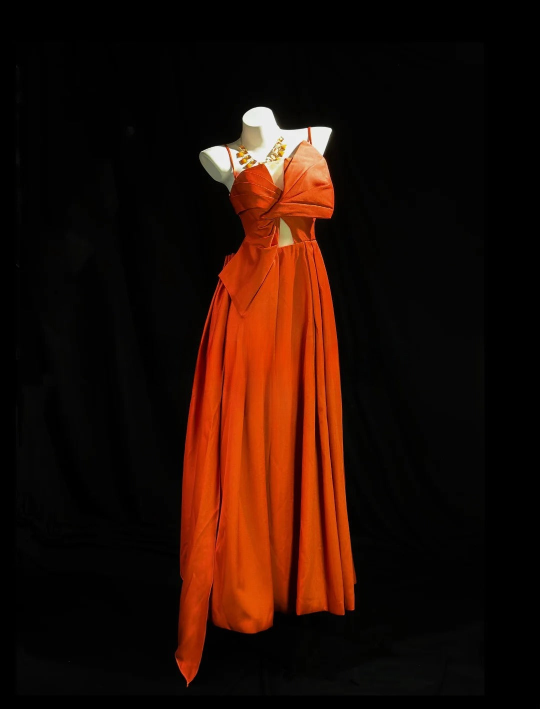 Vintage Prom Dresses A Line Spaghetti Strap Orange Satin With Bow Evening Dress Formal Outfits RB5861