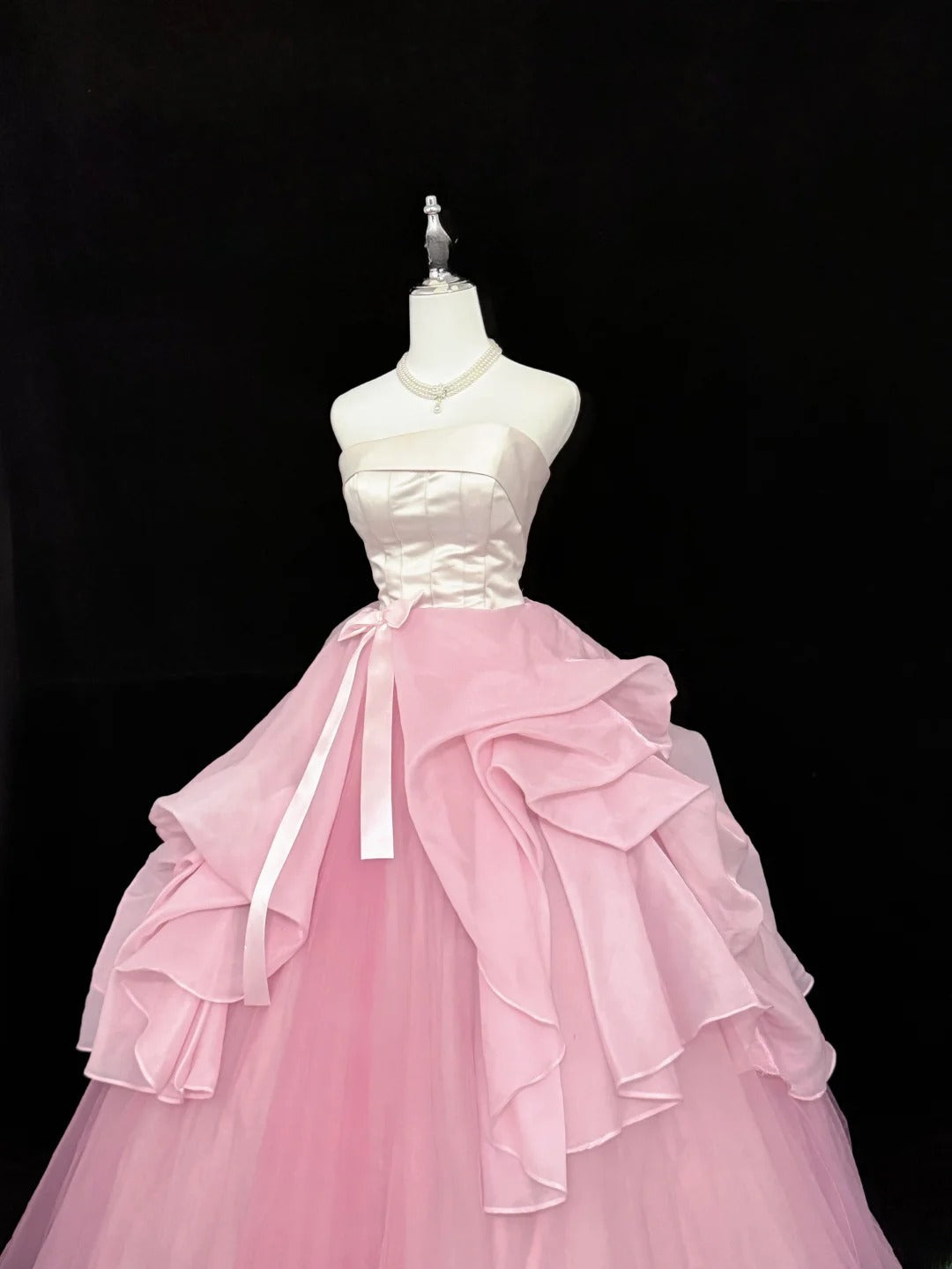 Modest Ball Gown Strapless Pink Satin Tulle With Bow Ruffled Quince Dress Voluminous Sweet 16 Sweet Sixteen Outfits Vestido de RB7427