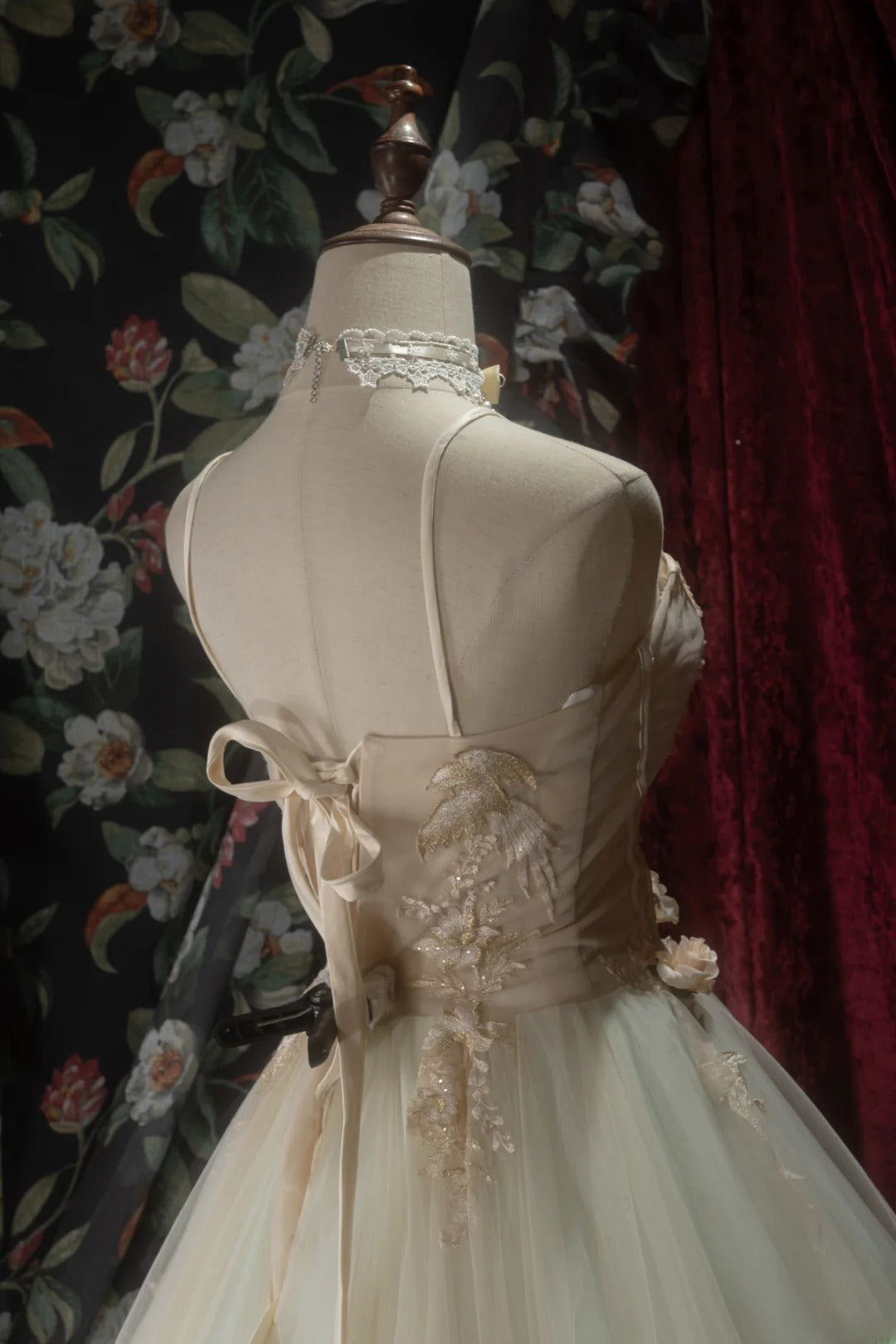 Elegant Ball Gown Spaghetti Straps Champagne Blue Tulle With Flowers Long Quince Dress Quinceanera Dresses Formal Birthday Outfits RB8080