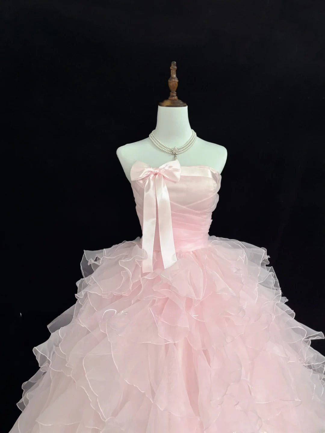 Stunning Ball Gown Strapless Pink Tulle With Tiered Layers Quince Dress Voluminous Sweet 16 Sweet Sixteen Outfits Vestido de RB7432