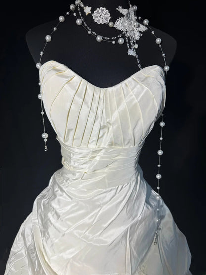 Vintage Long Wedding Gowns 1960s Dresses Princess Ball Gown Strapless Style for Bride With Pleated Ruffles Train White Bridal Dress AS061