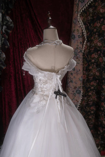 Beautiful Ball Gown Off The Shoulder White Tulle With Lace Long Autumn Brides Gown Bridal Dress Wedding Dresses RB8083