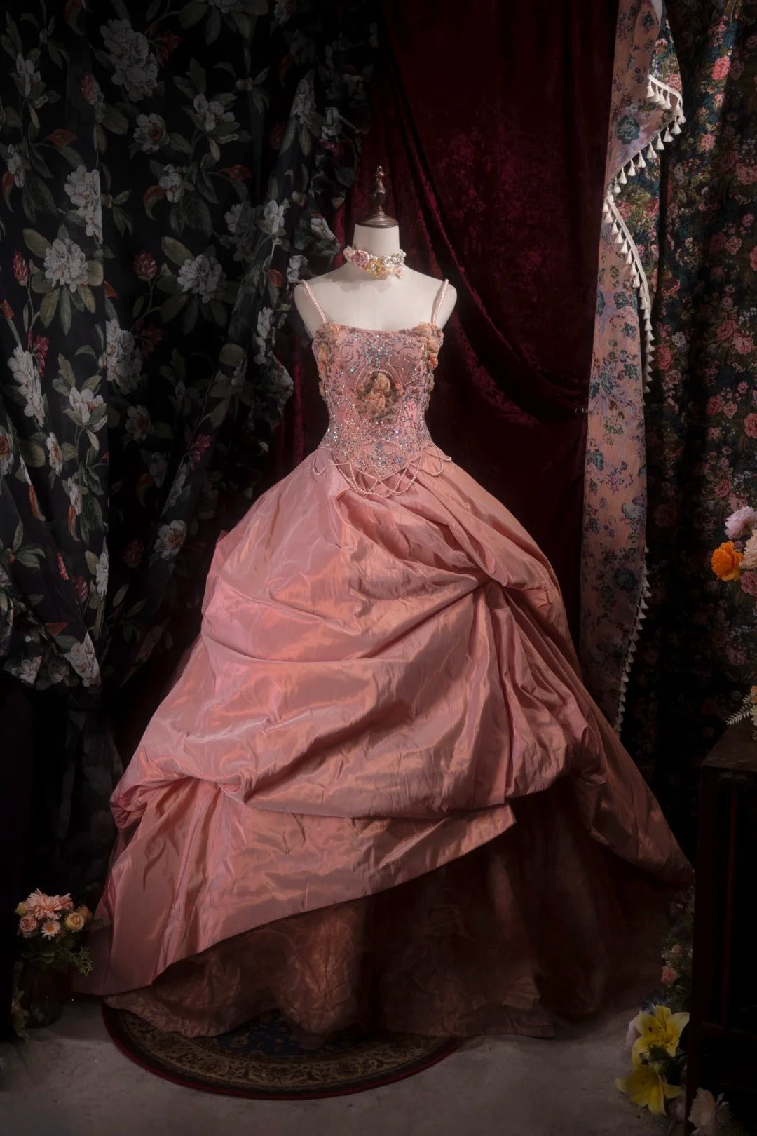 Elegant Ball Gown Spaghetti Straps Coral Pink Taffeta With Flowers Long Quince Dress Quinceanera Dresses Formal Birthday Outfits RB8085