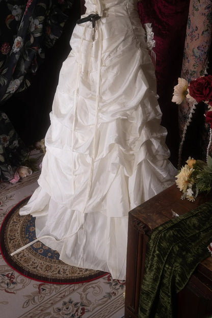 Elegant Ball Gown Strapless White Organza With Ruffled Long Prom Dresses Formal Outfit Evening Night Dress RB8089