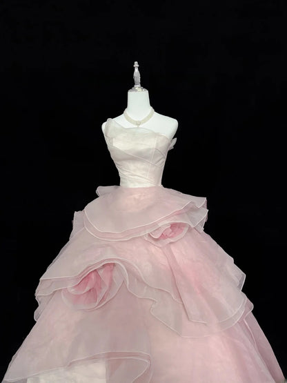 Stunning Ball Gown Strapless Pink Tulle With Tiered Layers Quince Dress Voluminous Sweet 16 Sweet Sixteen Outfits Vestido de 15 RB7440