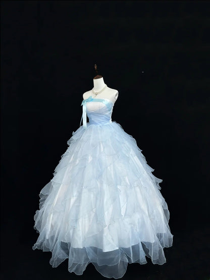 Stunning Ball Gown Strapless Blue Tulle With Tiered Layers Quince Dress Voluminous Sweet 16 Sweet Sixteen Outfits Vestido de 15 RB7441