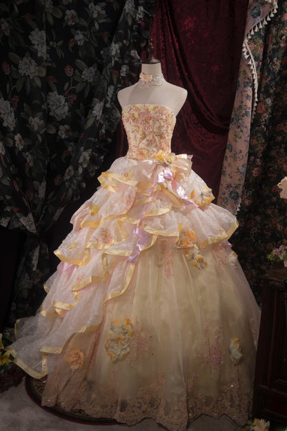 Elegant Ball Gown Strapless Yellow With Ruffled Tiered Flowers Long Quince Dress Quinceanera Dresses Formal Birthday Outfits RB8092
