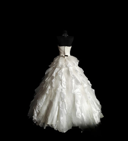 Princess Ball Gown Sweetheart White With Ruffled Long Quinceañera Dress Moda 2000 15 Quinceanera Dresses Ideas Sweet 16 Outfit RB6955