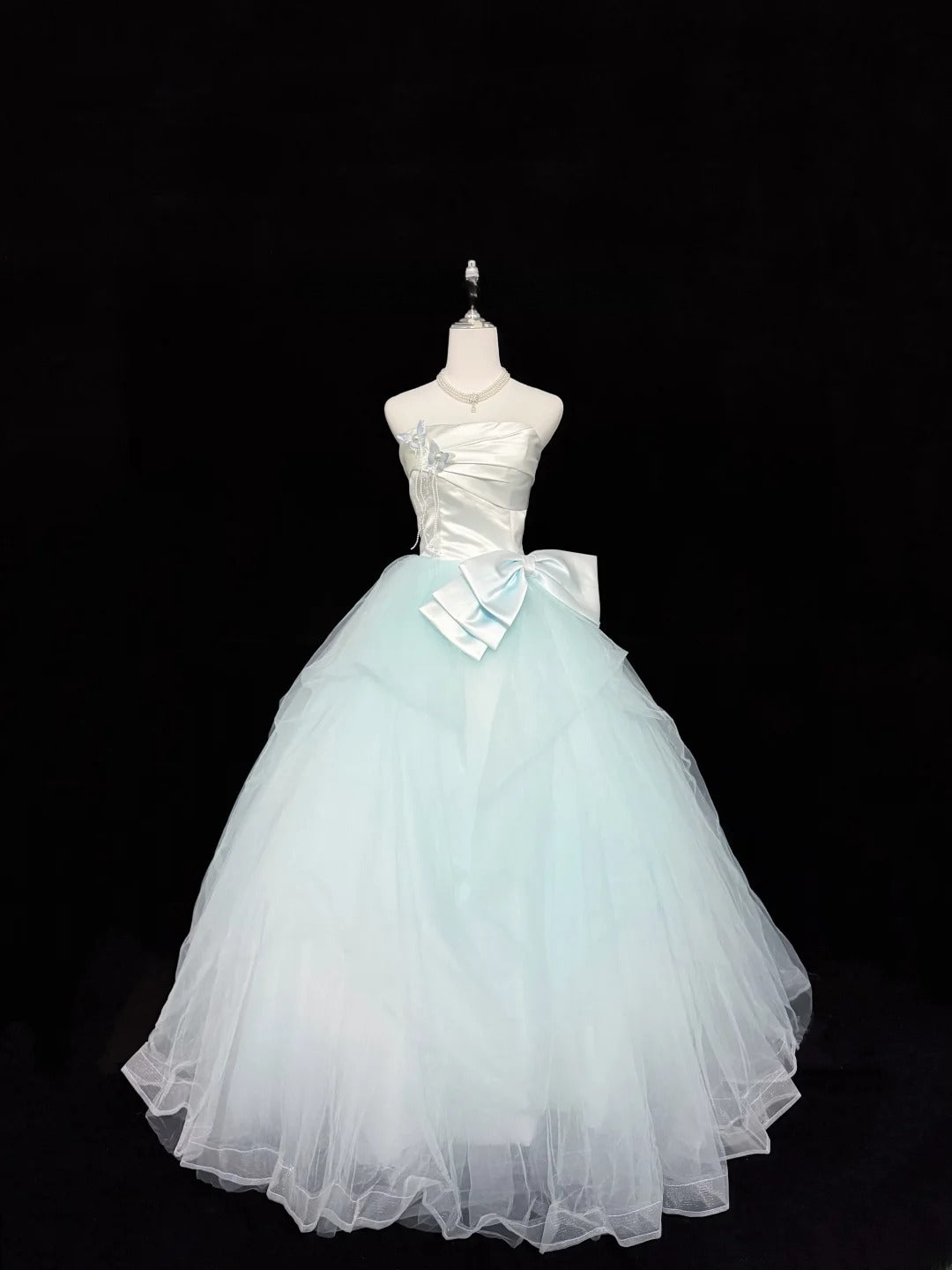 Stunning Ball Gown Strapless Blue Tulle With Bow-knot Quince Dress Voluminous Sweet 16 Sweet Sixteen Outfits Vestido de 15 RB7443