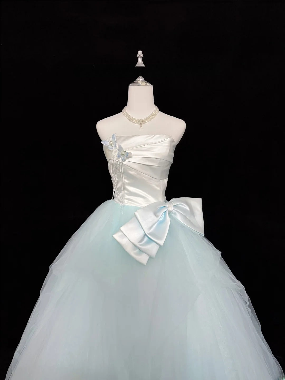 Stunning Ball Gown Strapless Blue Tulle With Bow-knot Quince Dress Voluminous Sweet 16 Sweet Sixteen Outfits Vestido de 15 RB7443