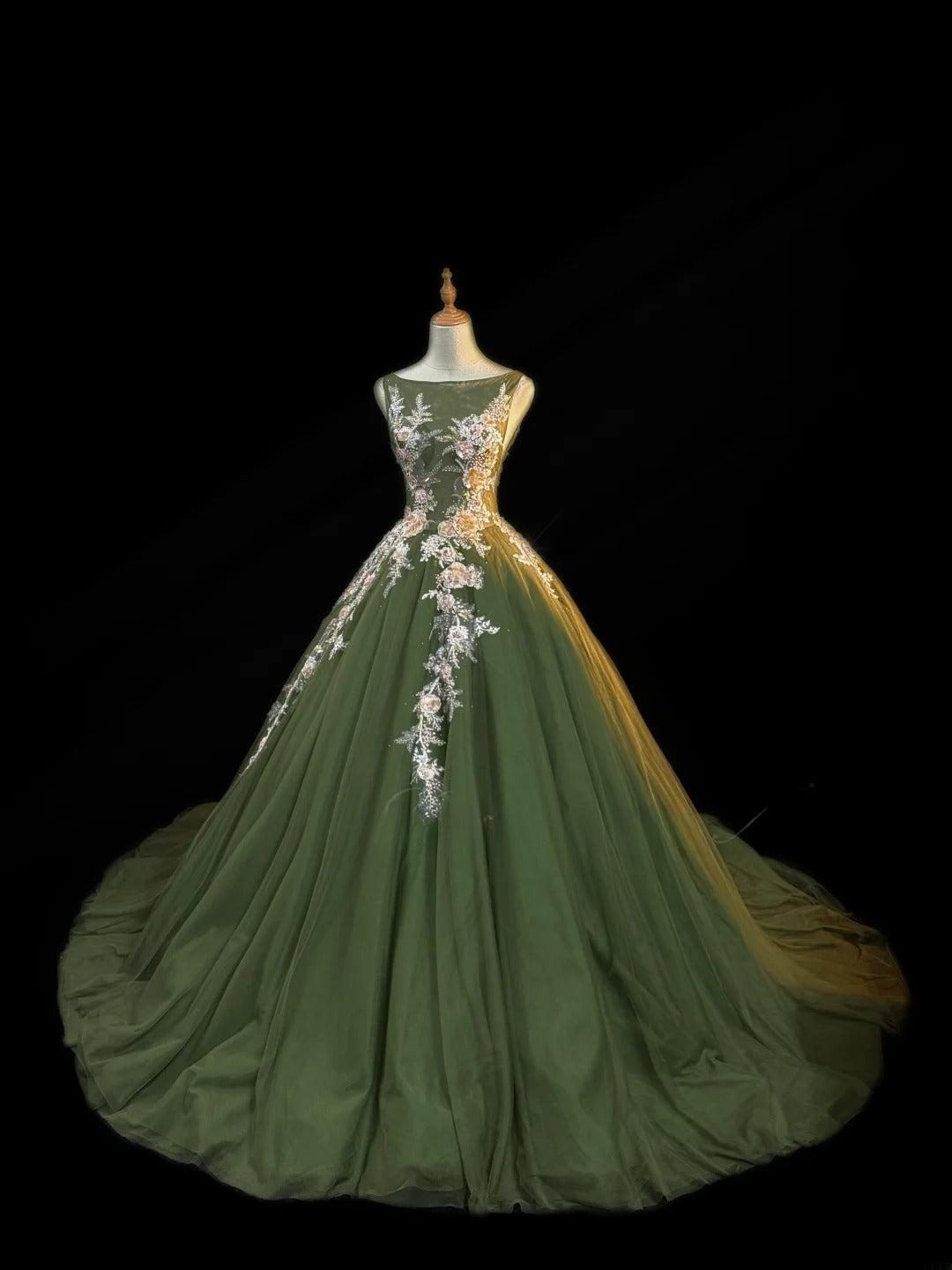 Princess Ball Gown Scoop Olive Green Sleeveless With Appliqued Long Quinceanera Dress vestido de 15 de cenicienta RB3470