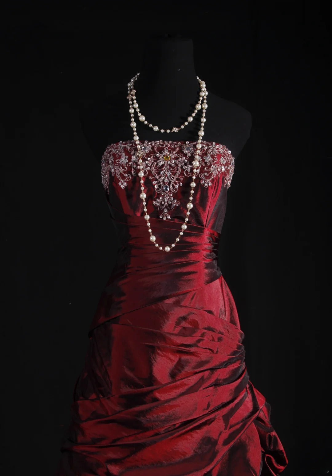 Vintage Ball Gowns Strapless Burgundy Wine Red Dark Satin Party Dress With Beads 1950s Retro Classy Birthday Dinner Long Prom Dresses AS076