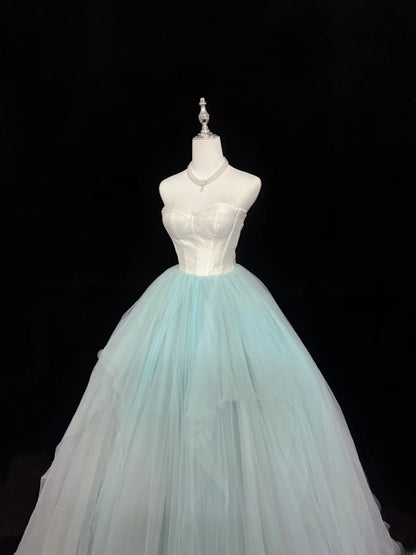 Beautiful Ball Gown Sweethart Blue Tulle Long Quince Dress Voluminous Sweet 16 Sweet Sixteen Outfits Vestido de 15 RB7448
