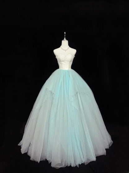 Beautiful Ball Gown Sweethart Blue Tulle Long Quince Dress Voluminous Sweet 16 Sweet Sixteen Outfits Vestido de 15 RB7448