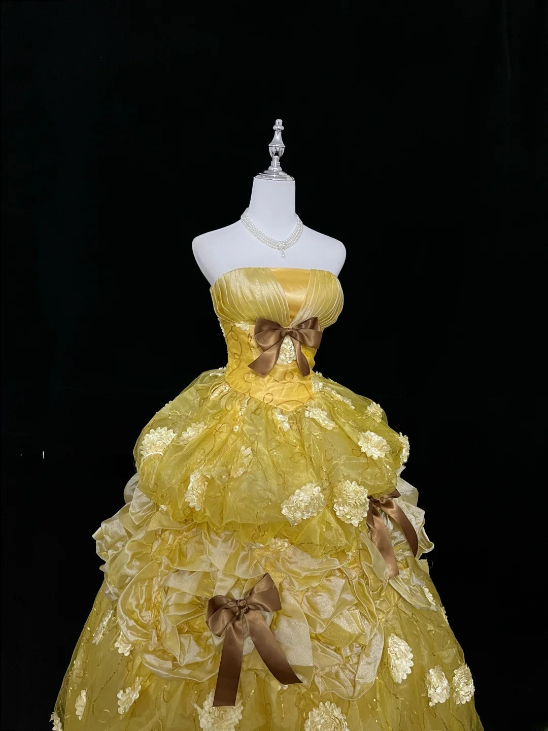 Beautiful Ball Gown Strapless Yellow Organza Long Quince Dress Voluminous Sweet 16 Sweet Sixteen Outfits Vestido de 15 RB7449