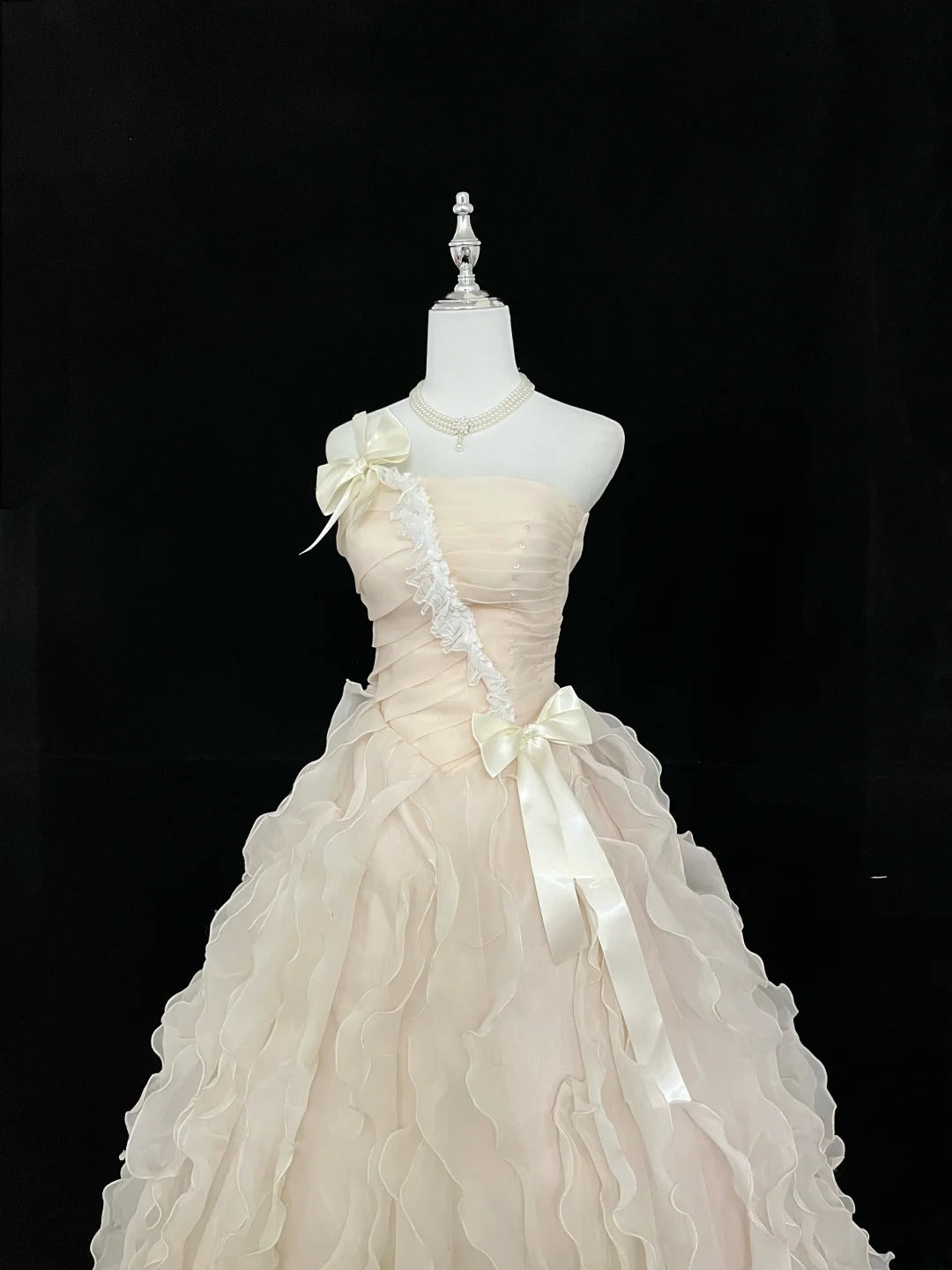 Beautiful Ball Gown One Shoulder Champagne Chiffon Long Quince Dress Voluminous Sweet 16 Sweet Sixteen Outfits Vestido de 15 RB7450